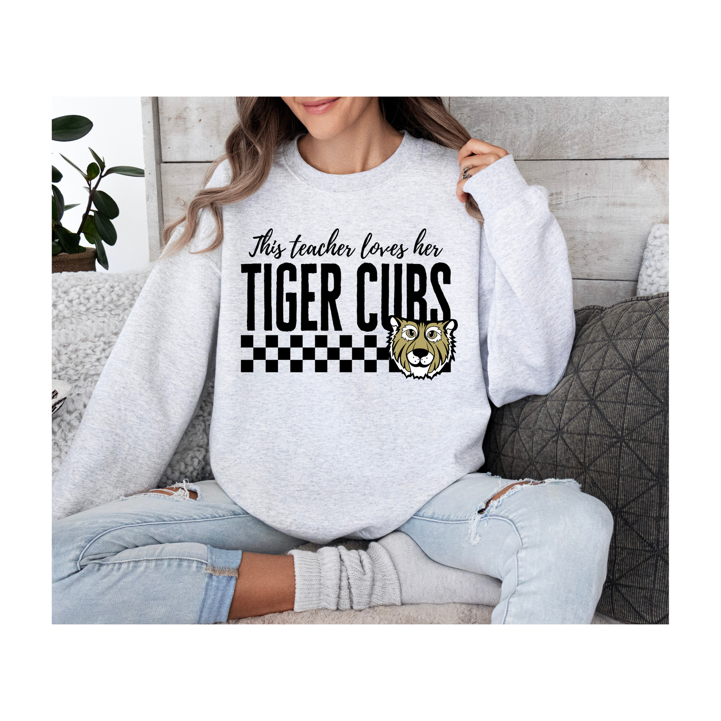 This Teachers Loves Her Tiger Cubs